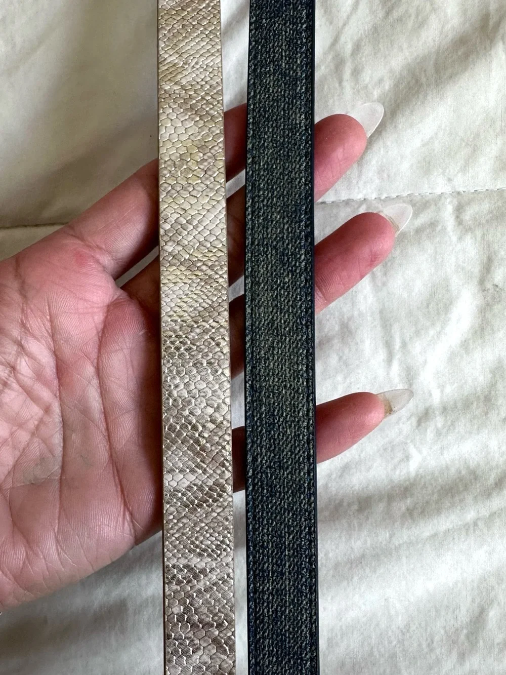 Steve Madden Women's Metallic Snake & Denim Dual-Color Belt Set- Brand new!✨Med